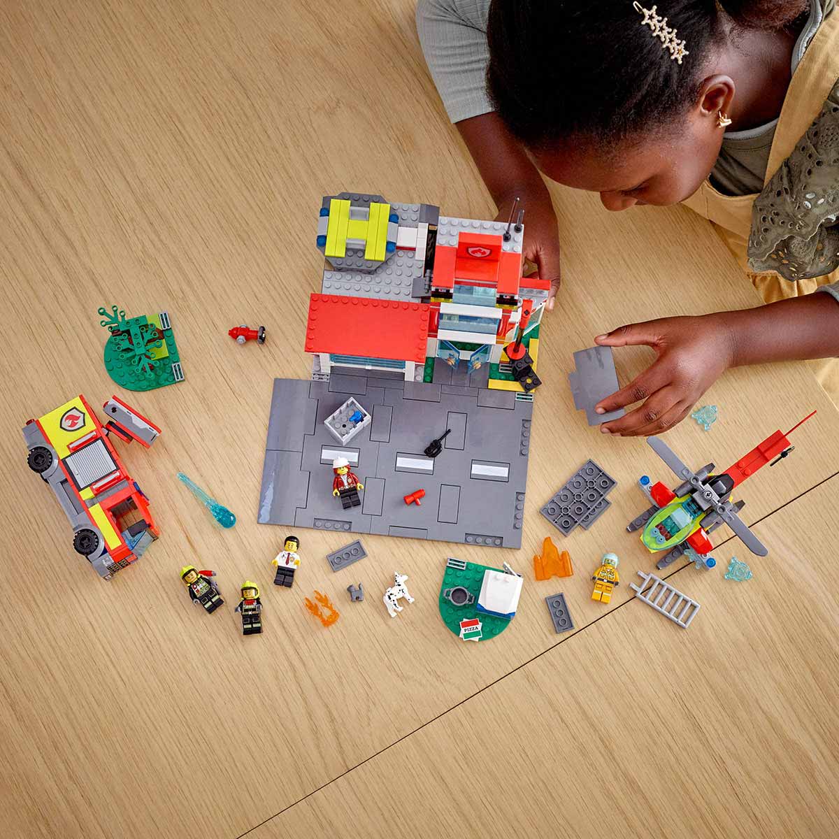 undefined - 78e10_LEGO_City_Itfaiye_Merkezi_60320.jpg