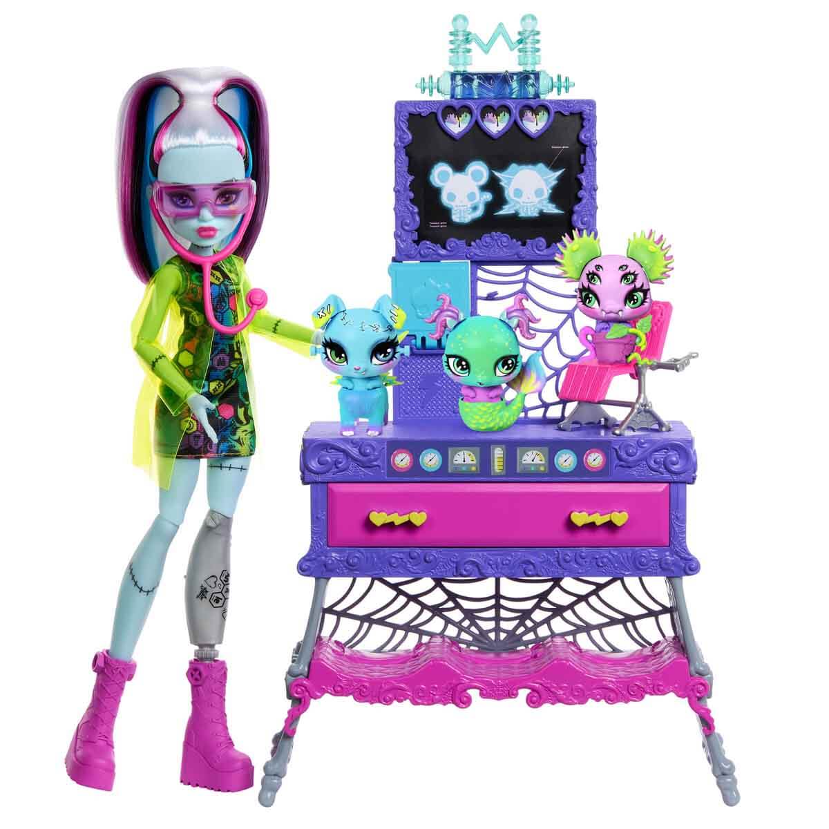 undefined - 79151_Monster_High_Frankie_Stein_Evcil_Hayvan_Laboratuva.jpg
