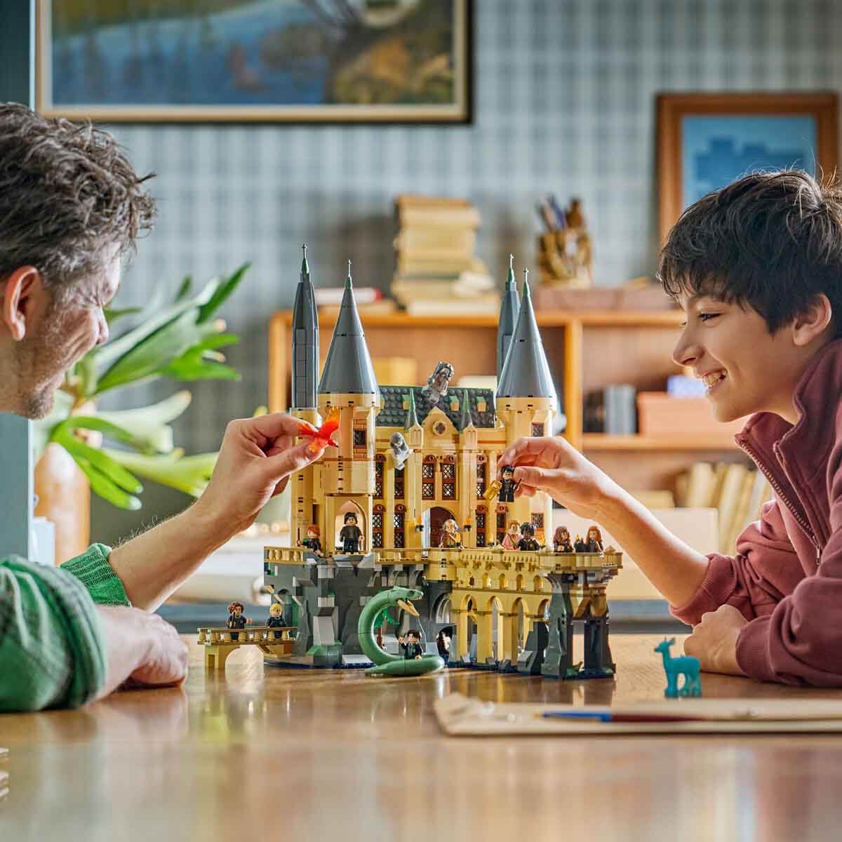 undefined - 7943d_LEGO_Harry_Potter_Hogwarts_Satosu__Dogu_Kanadi_764.jpg