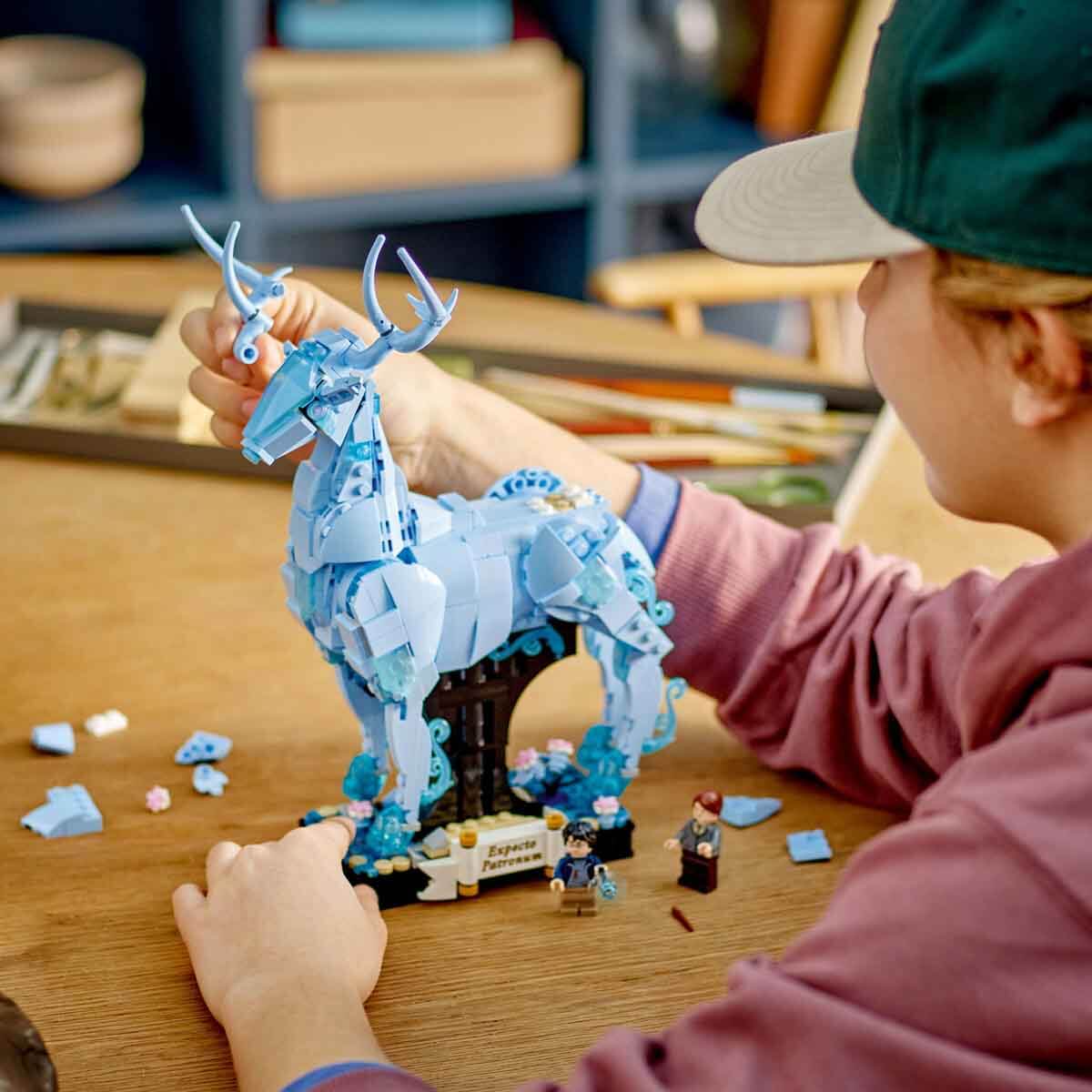 undefined - 794ce_LEGO_Harry_Potter_Expecto_Patronum_76414.jpg