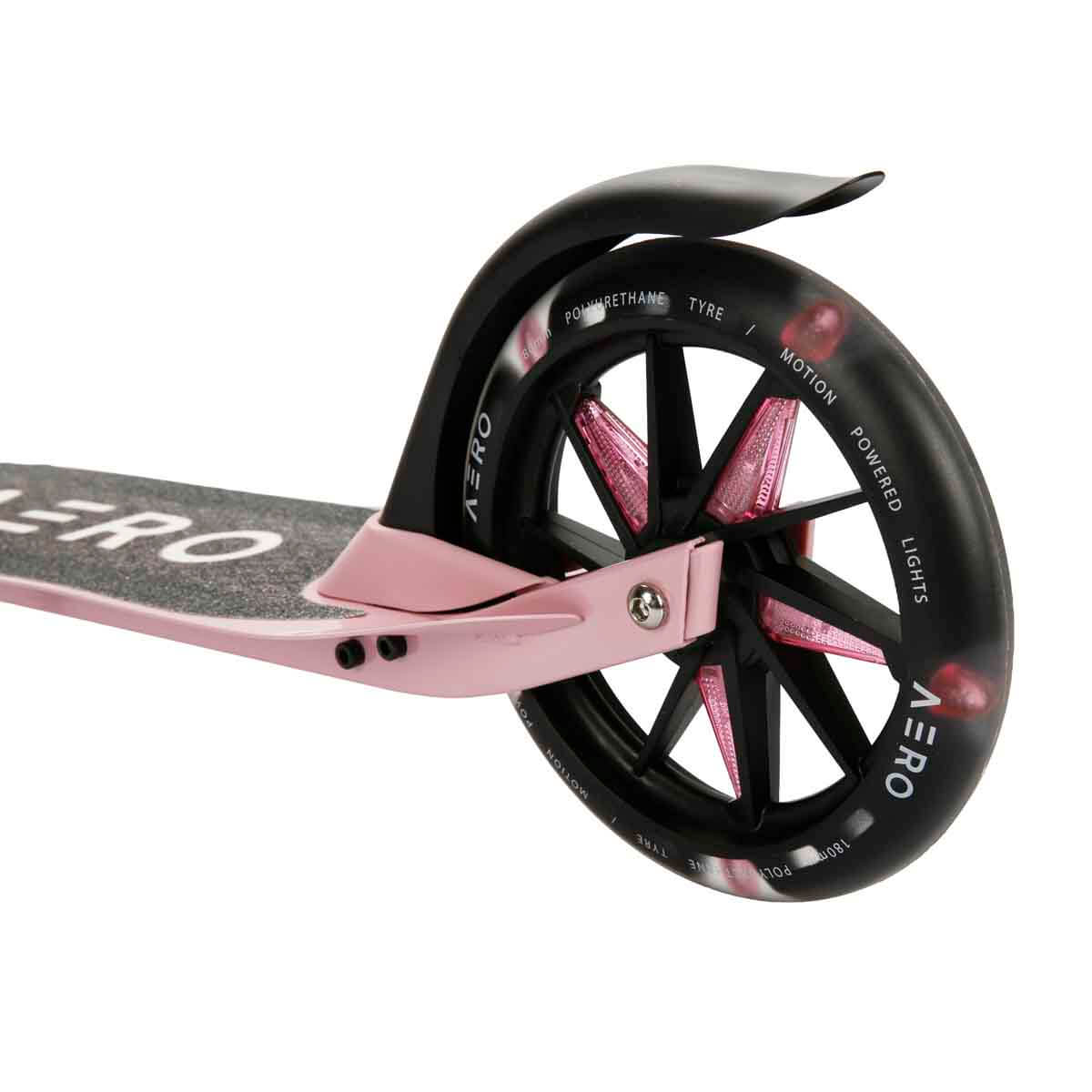 undefined - 7beea_Aero_A5_2_Tekerlekli_Isikli_Katlanabilir_Scooter_.jpg