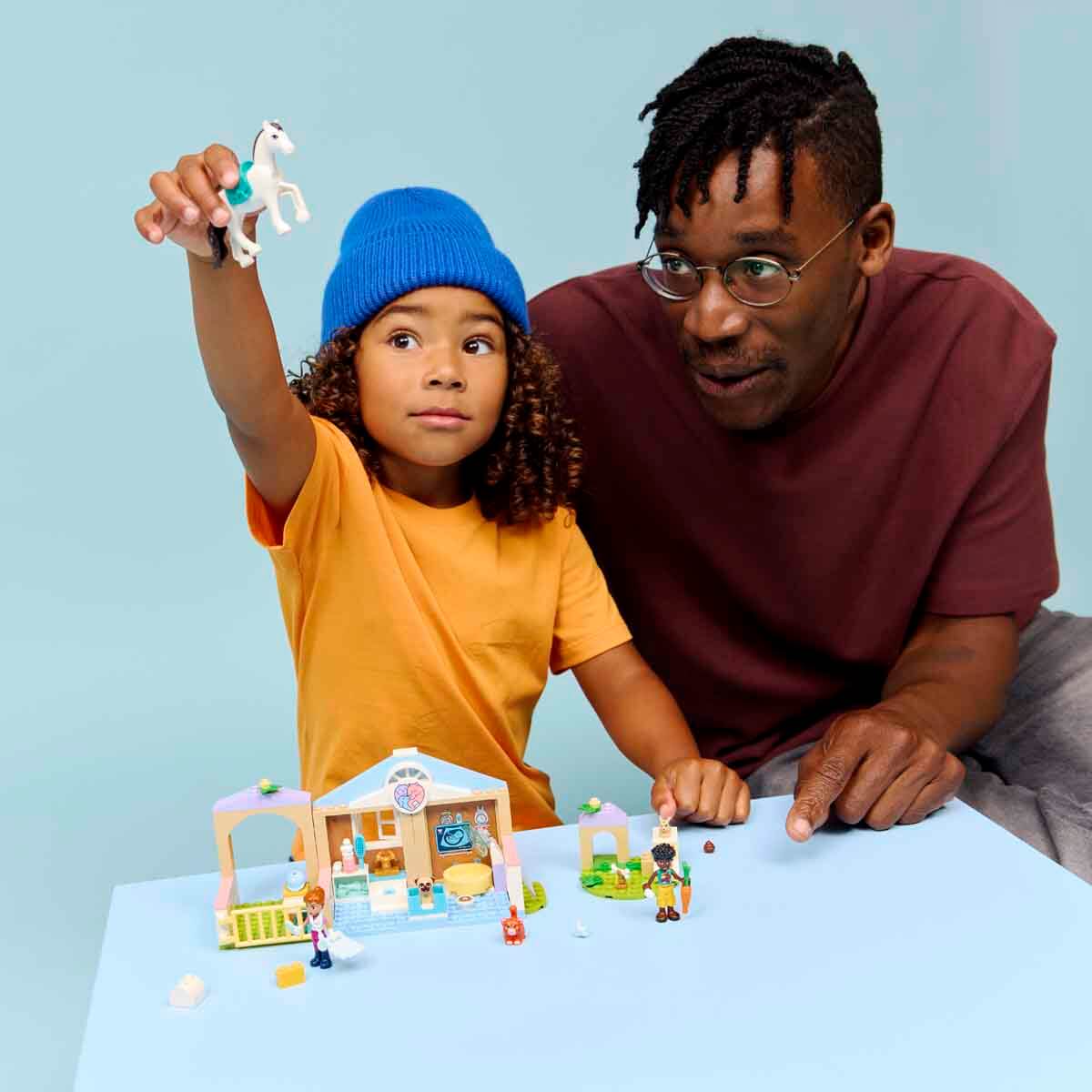 undefined - 7da2e_LEGO_Friends_Veteriner_Klinigi_42696.jpg