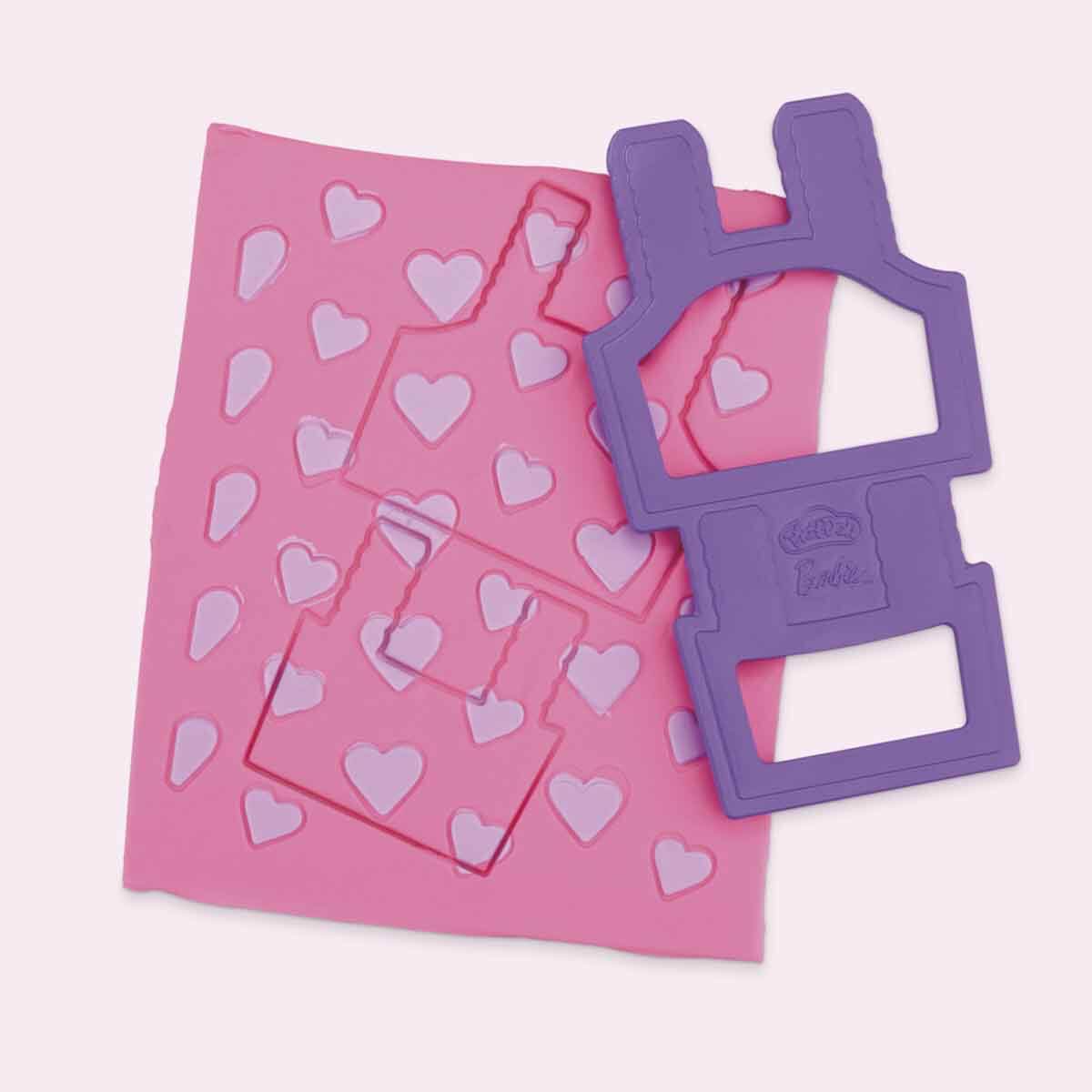 undefined - 7e777_Play_Doh_Barbie_Kalpler_ve_Sac_Oyun_Hamuru_Seti.jpg