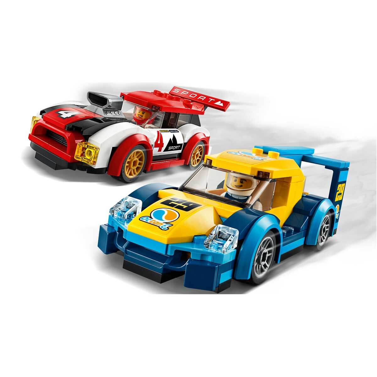 undefined - 7e89c_LEGO_City_Nitro_Wheels_Yaris_Arabalari_60256.jpg