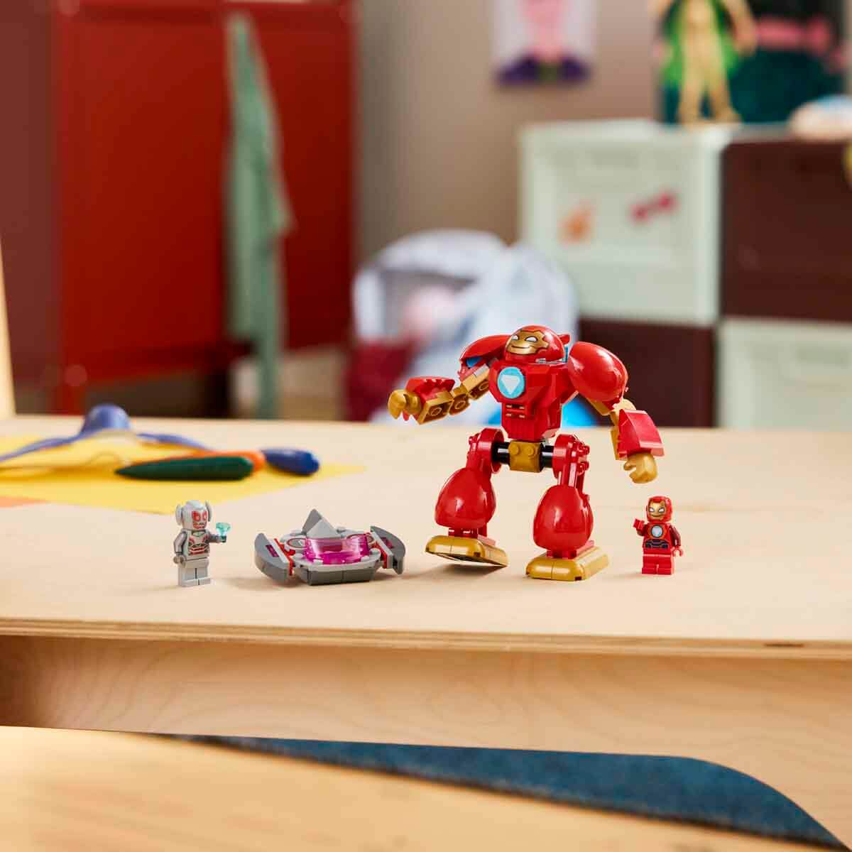 undefined - 7e8a1_LEGO____Marvel_Iron_Man_ve_Muhtesem_Arkadaslari_Ul.jpg