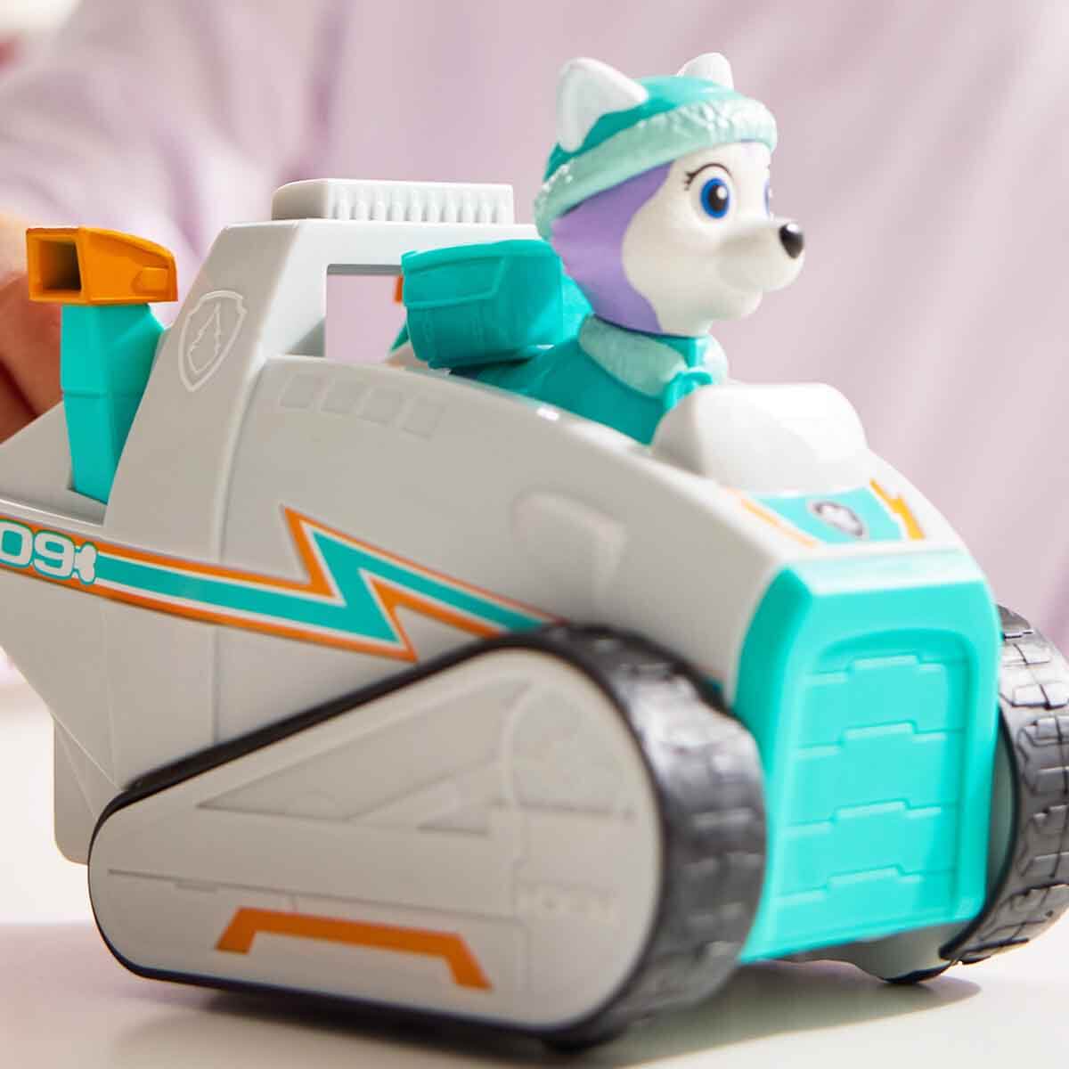 undefined - 7eddd_PAW_Patrol_Everest_Figuru_ve_Kar_Kureme_Araci_.jpg