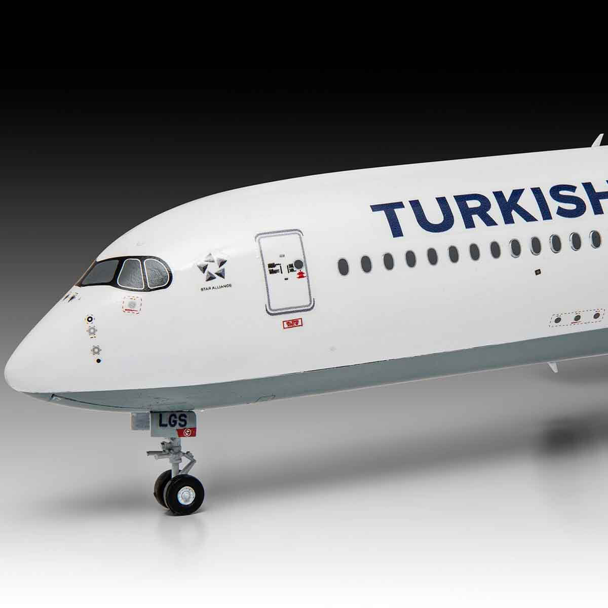 undefined - 7f944_Revell_1_144_Airbus_A350_900_VSU03773.jpg