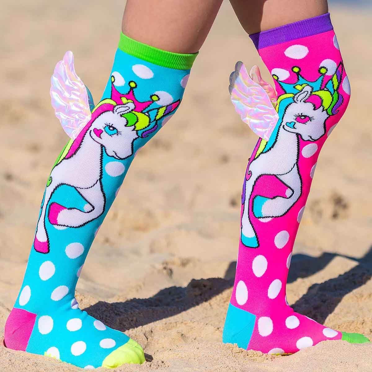 undefined - 805a7_Madmia_Flying_Unicorn_Corap_6_Yas.jpg