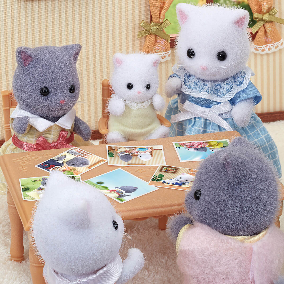 undefined - 8075f_Sylvanian_Families_Iran_Kedisi_Bebek.jpg