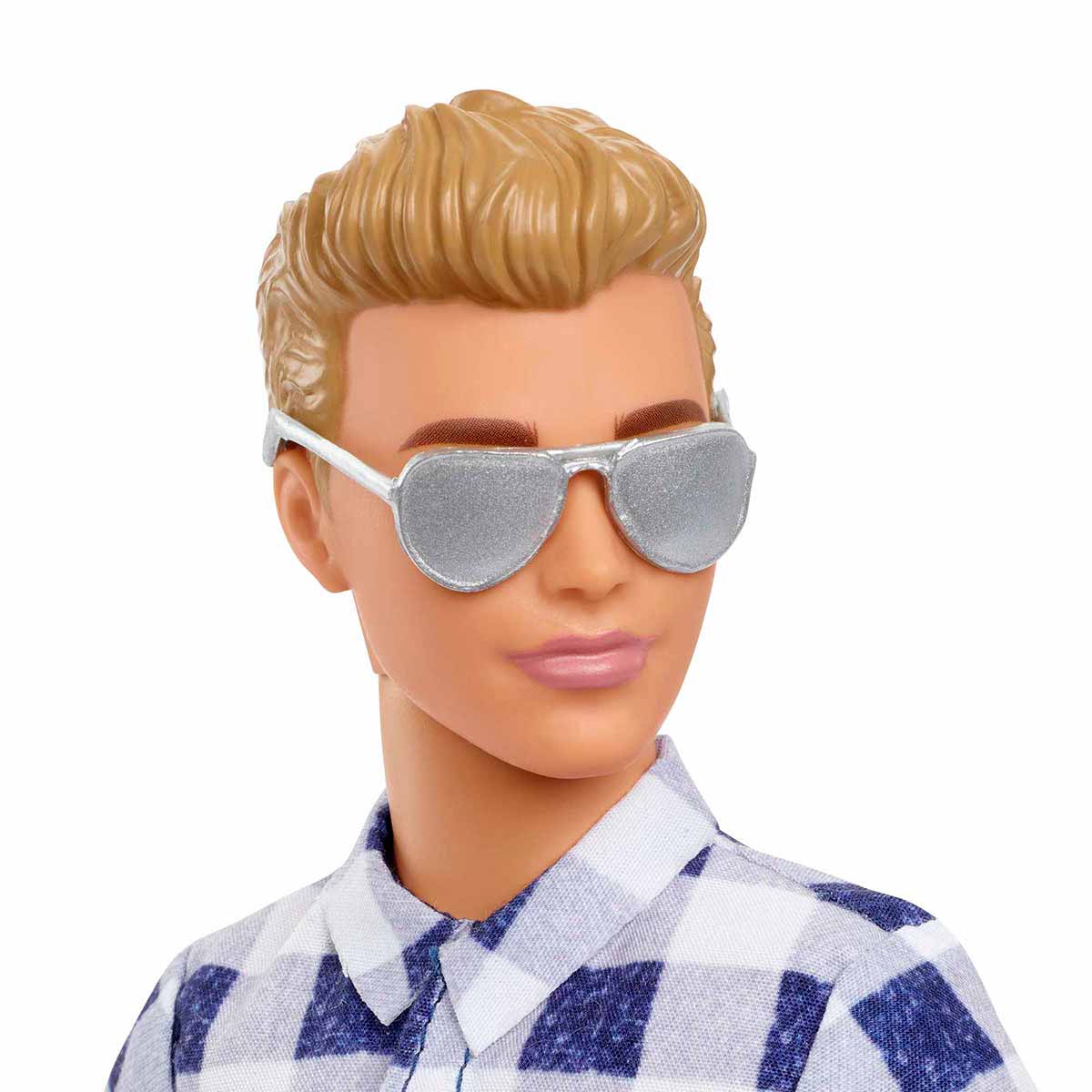 undefined - 80ff7_Barbie_Ken_Kampa_Gidiyor_HHR66.jpg