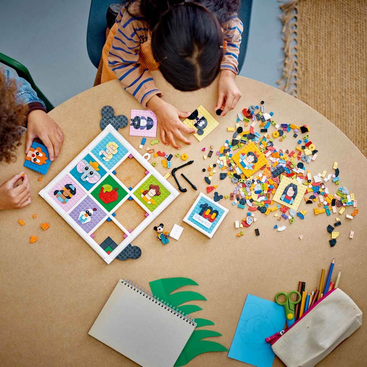 LEGO® ǀ Disney: Disney Animasyon İkonlarının 100 Yılı 43221 - 6