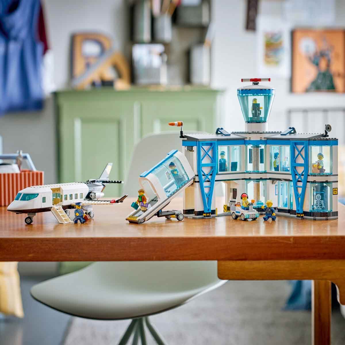 undefined - 8309e_LEGO_City_Havaalani_ve_Ucak_60502_.jpg