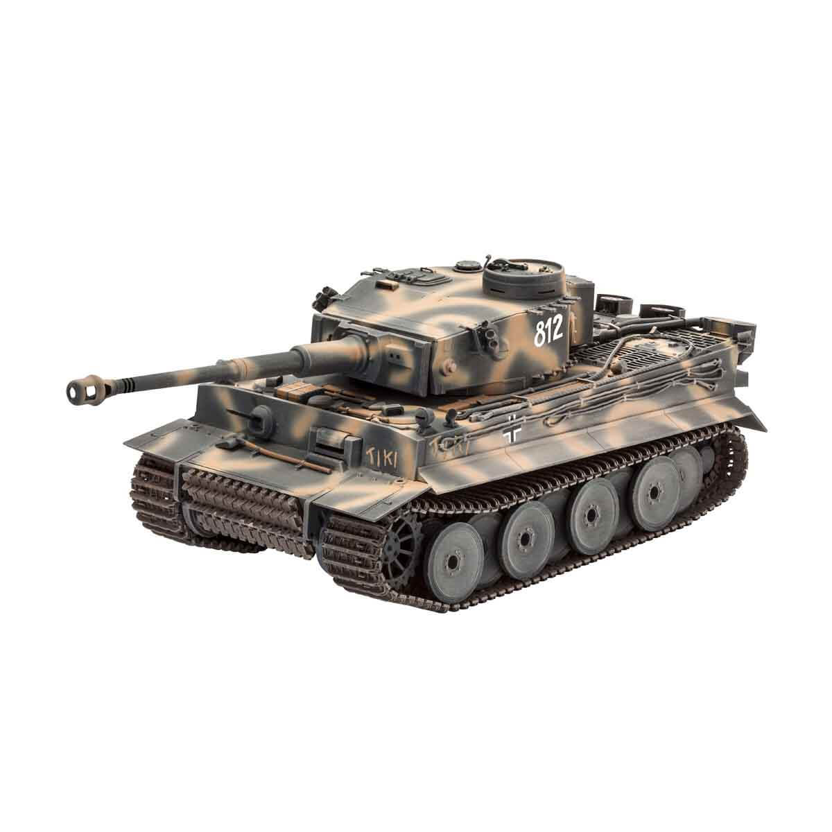undefined - 84792_Revell_1_35_75_Yil_Tiger_VG05790.jpg