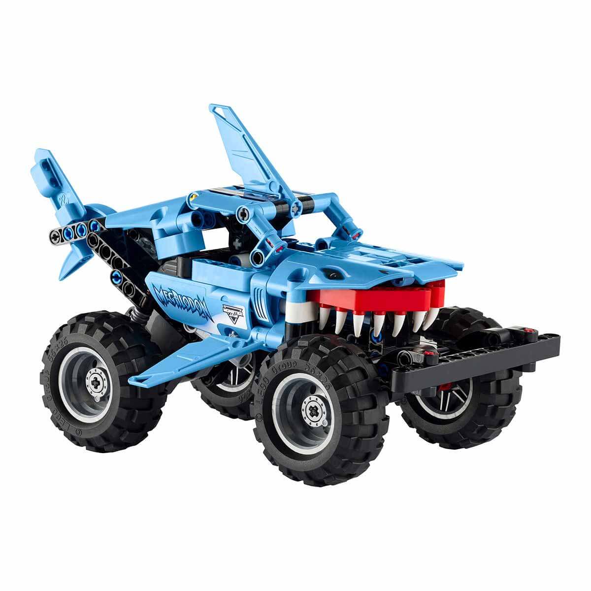 undefined - 85c2d_LEGO_Technic_Monster_Jam_Megalodon_42134.jpg