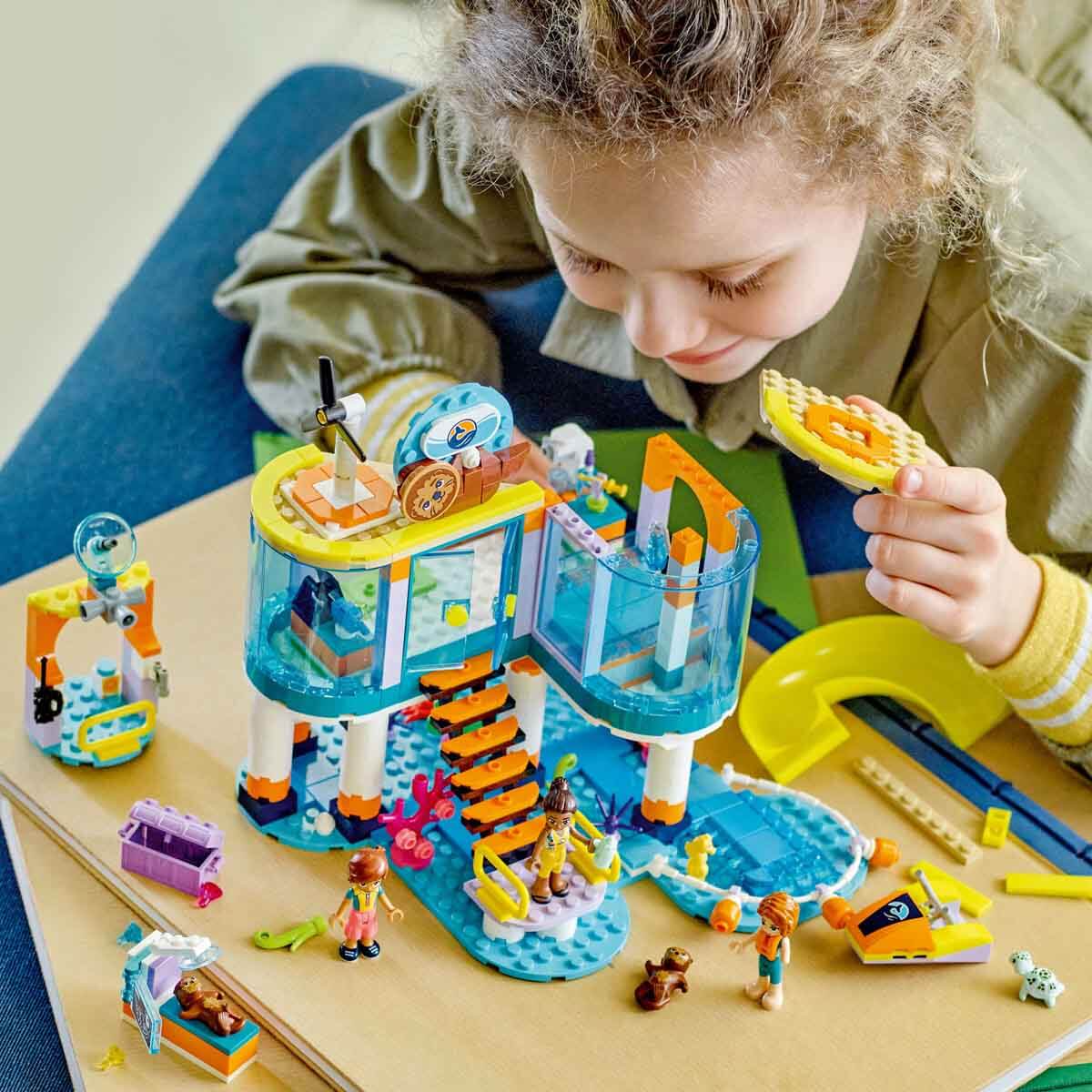 undefined - 86318_LEGO_Friends_Deniz_Kurtarma_Merkezi_41736.jpg