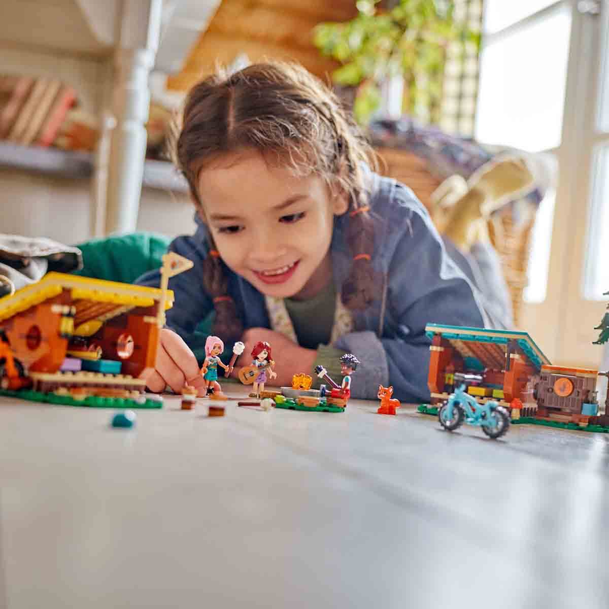 undefined - 86f45_LEGO_Friends_Macera_Kampi_Sirin_Kulubeler_42624_.jpg