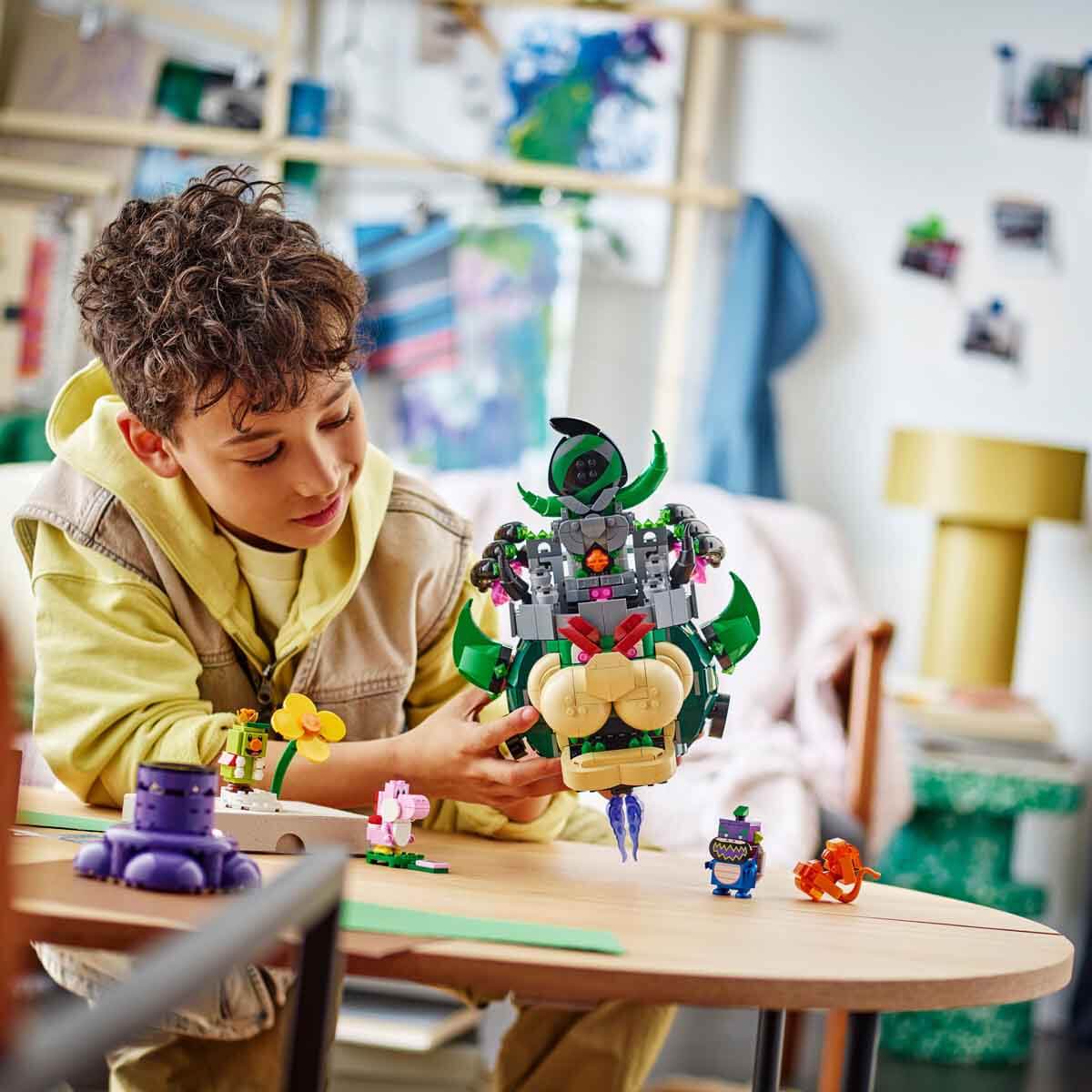 undefined - 8ae31_LEGO_Super_Mario_Prince_Florian_ve_Castle_Bowser_7.jpg