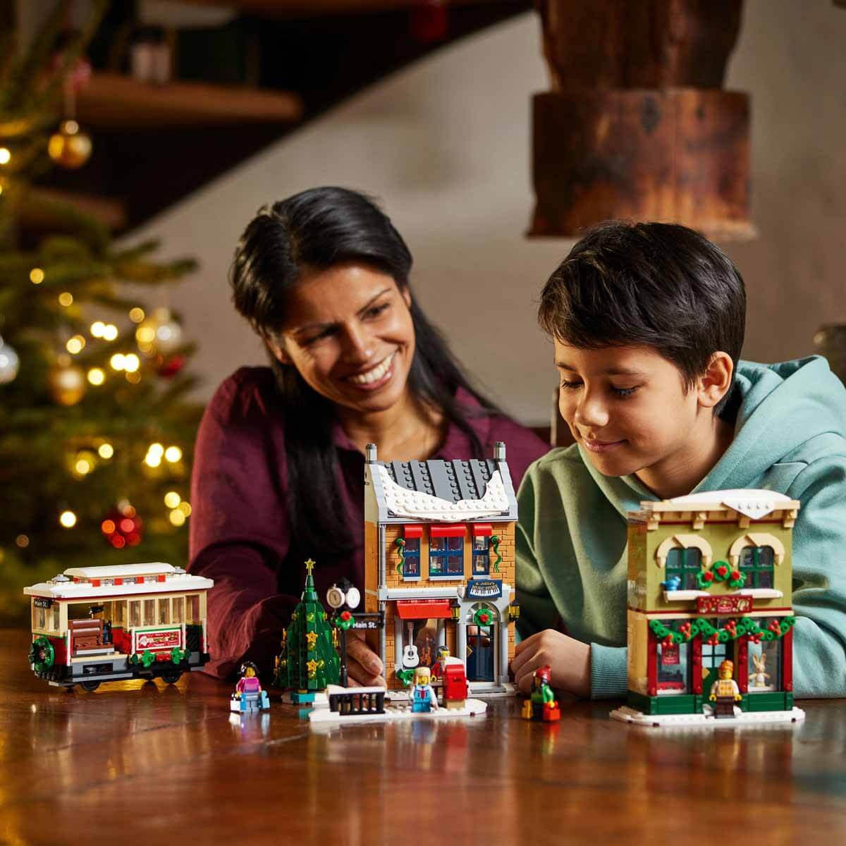 undefined - 8b267_LEGO_Yilbasi_Caddesi_10308.jpg