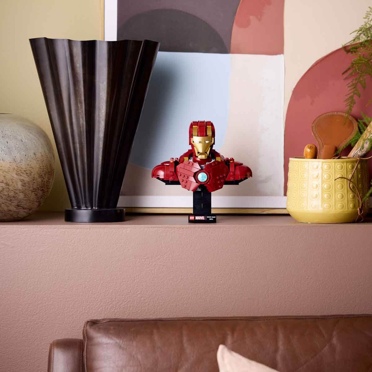 undefined - 8b918_LEGO_Marvel_Iron_Man_MK4_Bustu_76327_.jpg