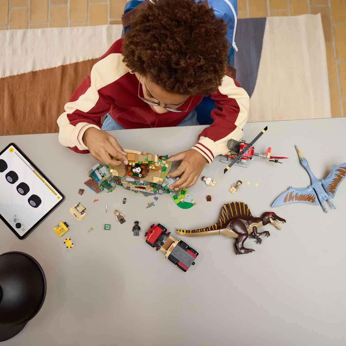 LEGO Jurassic World Spinosaurus ve Quetzalcoatlus Hava Görevi