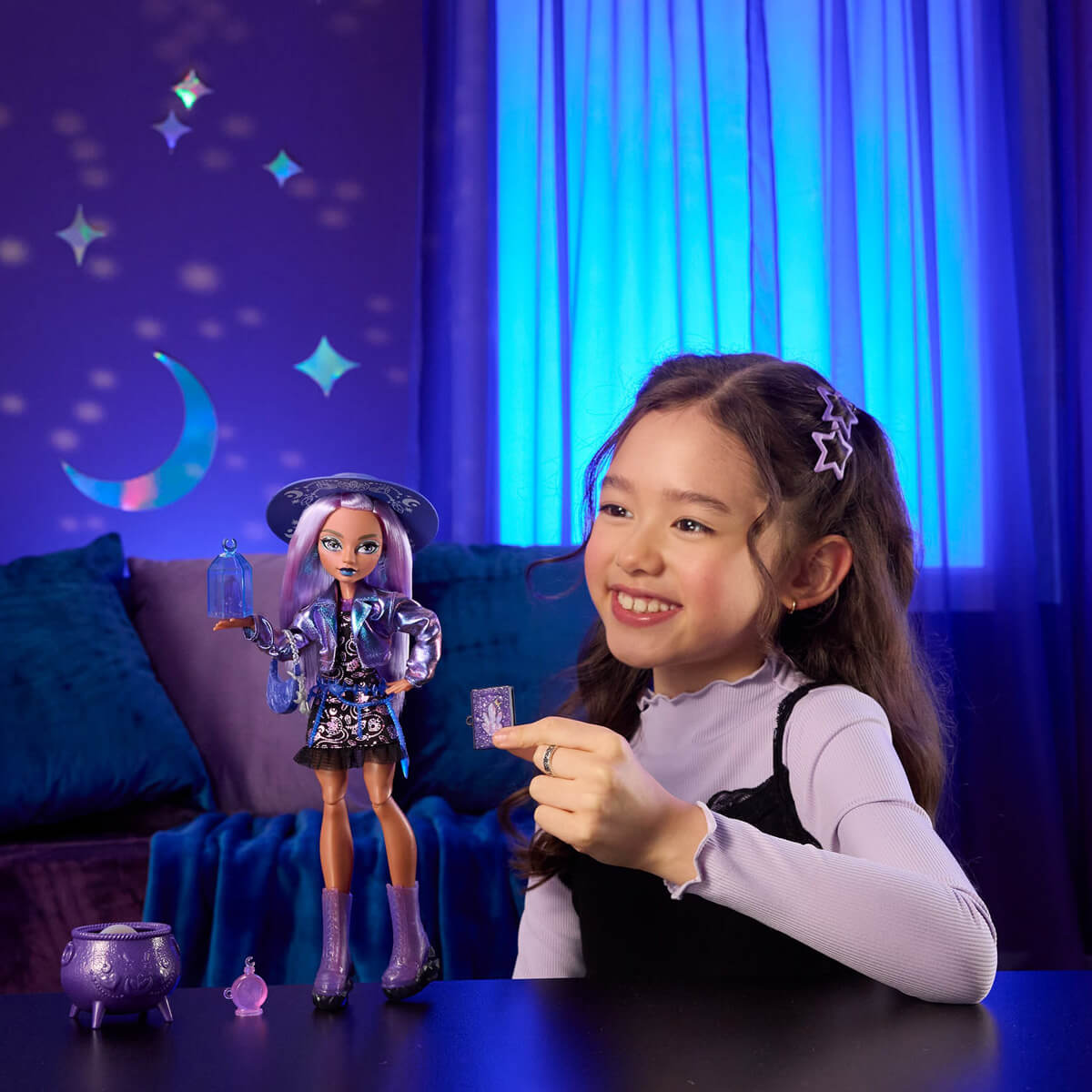 undefined - 8d037_Moonspell_Magic_By_Monster_High_Layla_Stone_Bebek_.jpg