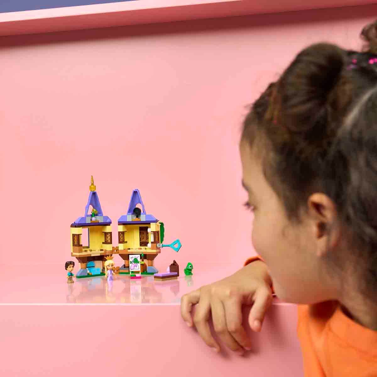 undefined - 8d59d_LEGO____Disney_Princess_Rapunzel___in_Mini_Kulesi_.jpg