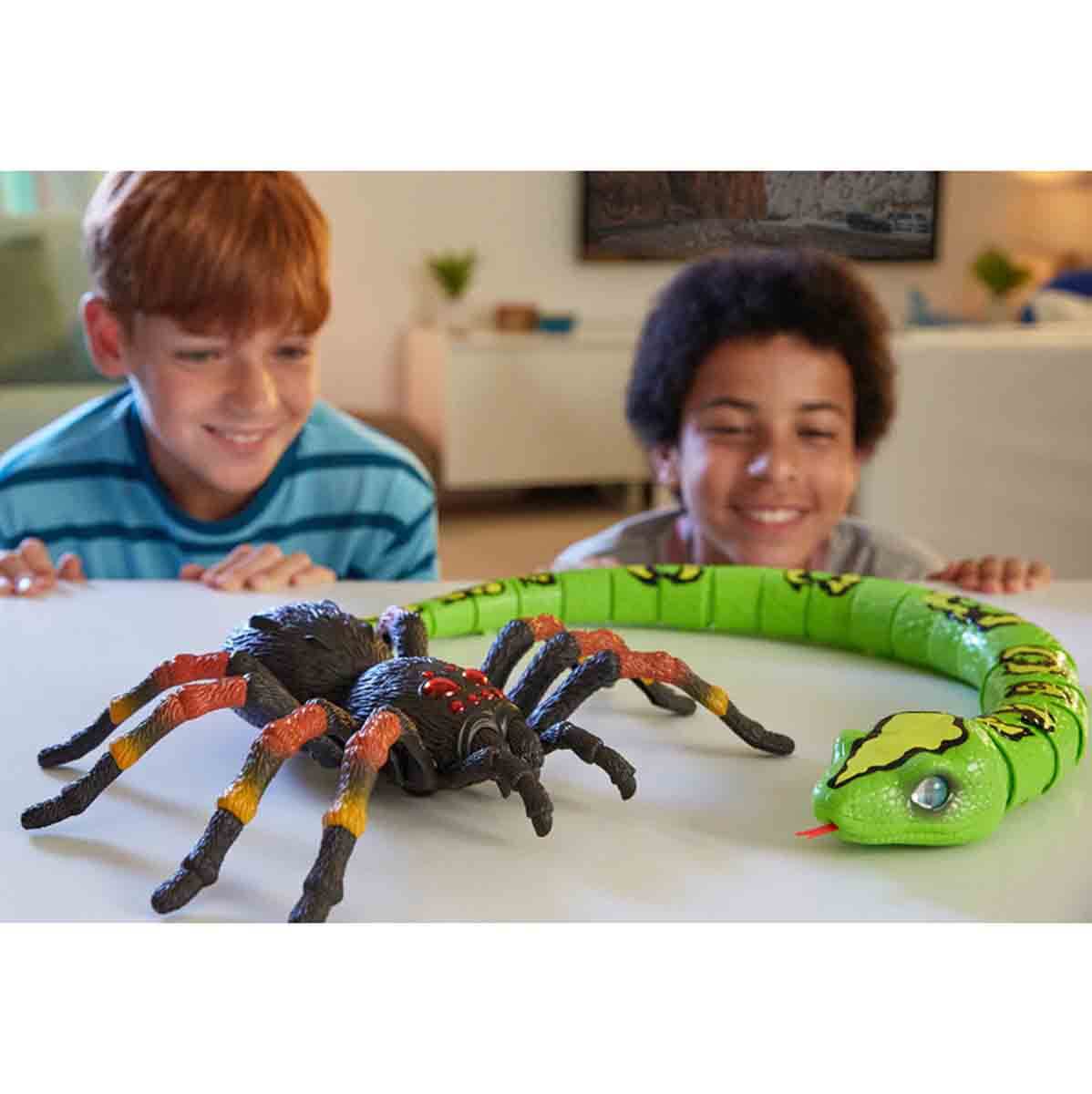 undefined - 8e80d_Hareketli_ve_Isikli_Robo_Alive_Tarantula_RBV08000.jpg