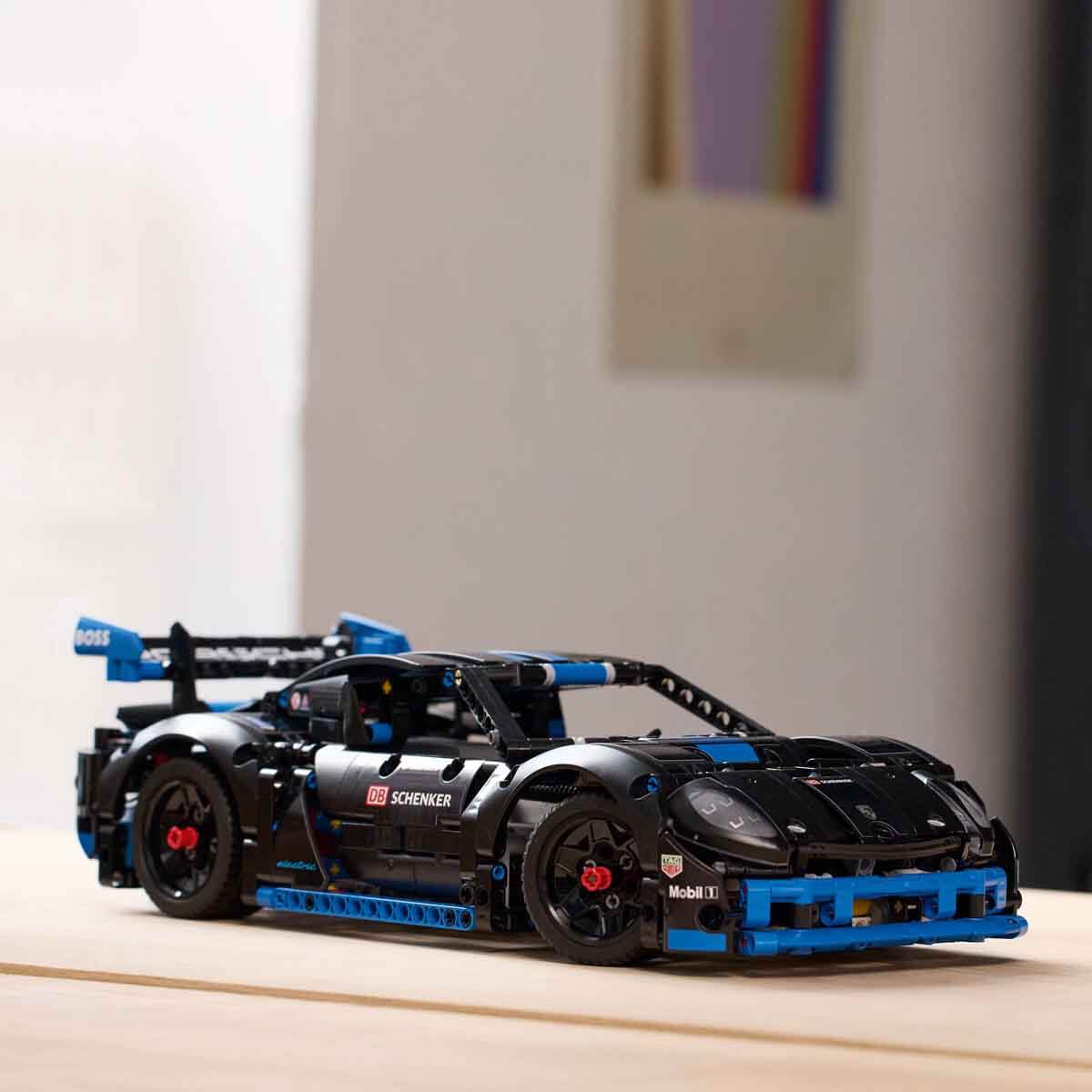 undefined - 91abc_LEGO_Technic_Porsche_GT4_e_Performance_Yaris_Araba.jpg