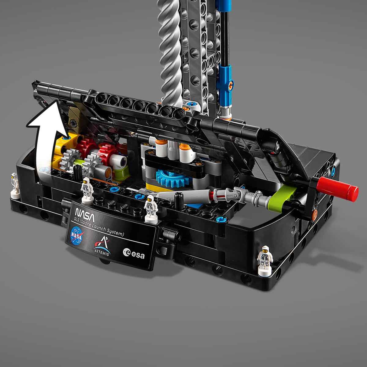 undefined - 91b39_LEGO_Technic_NASA_Artemis_Uzay_Firlatma_Sistemi_Ro.jpg