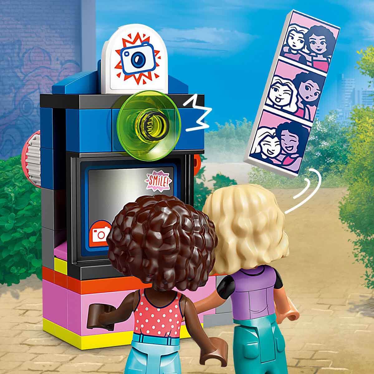 undefined - 928f3_LEGO_Friends_Kuafor_ve_Aksesuar_Magazasi_42662.jpg