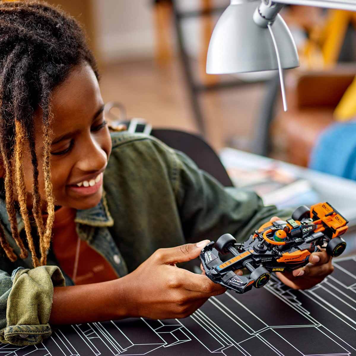 undefined - 92e0c_LEGO_Speed_Champions_2023_McLaren_Formula_1_Yaris_.jpg