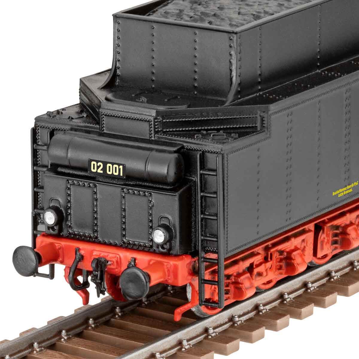 undefined - 92f3a_Revell_1_87_Express_Locomotive_Br_02_VSA02171.jpg