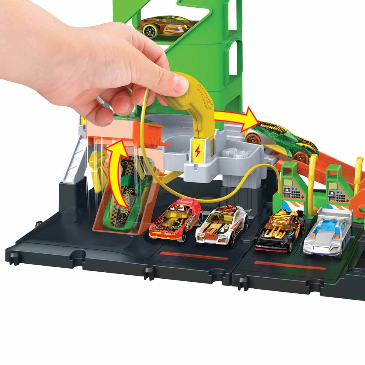 undefined - 940ce_Hot_Wheels_Elektrikli_Arac_Sarj_Istasyonu_Oyun_Set.jpg