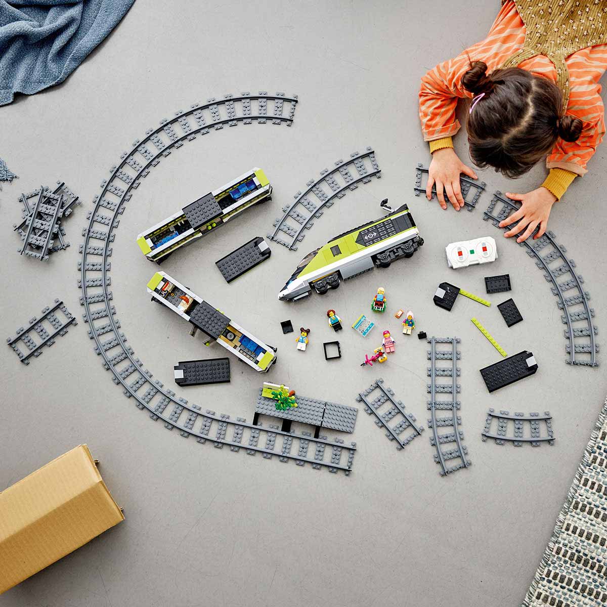 undefined - 95781_LEGO_City_Ekspres_Yolcu_Treni_60337.jpg