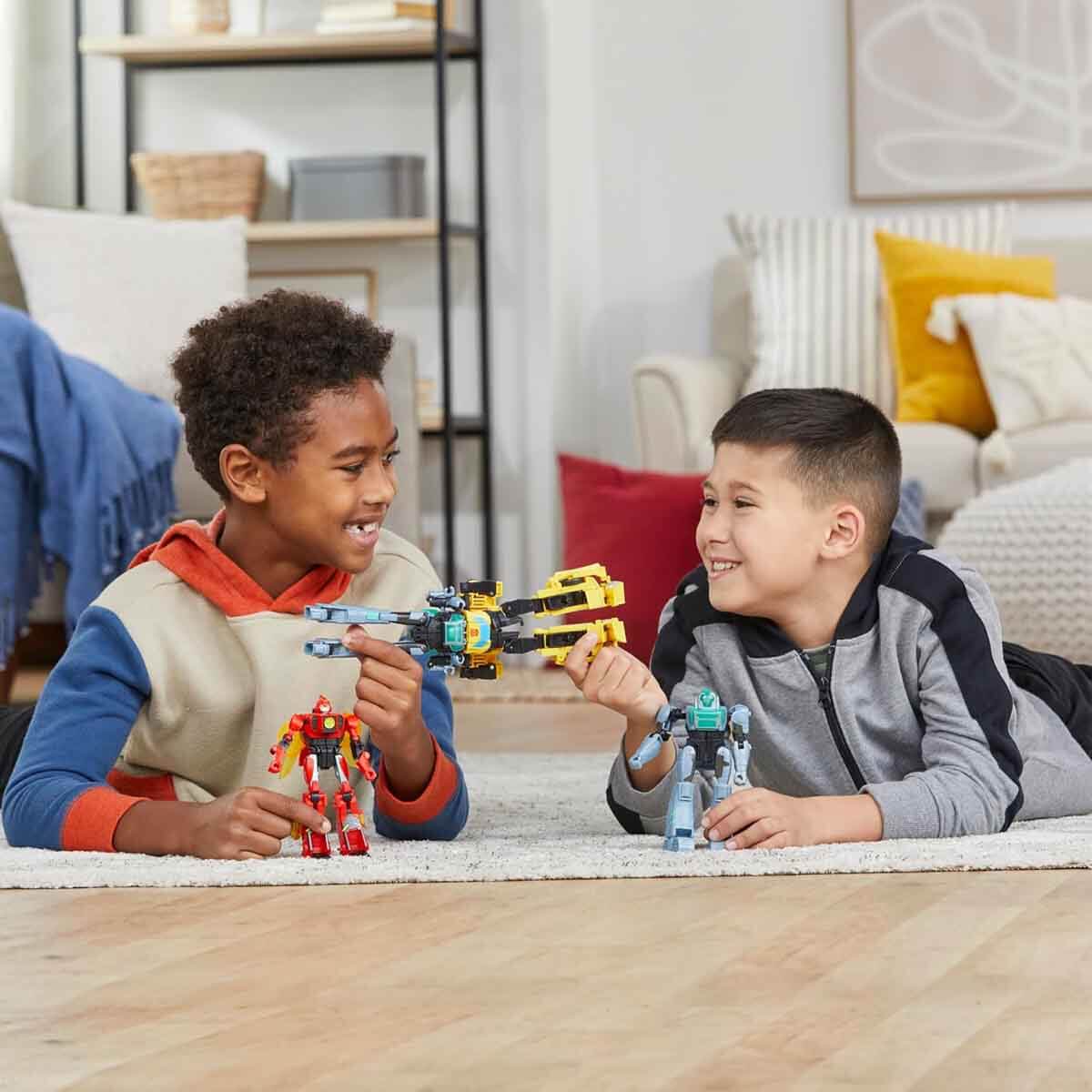 undefined - 95c76_Transformers_Earthspark_Bumblebee_ve_Mo_Malto_Donu.jpg