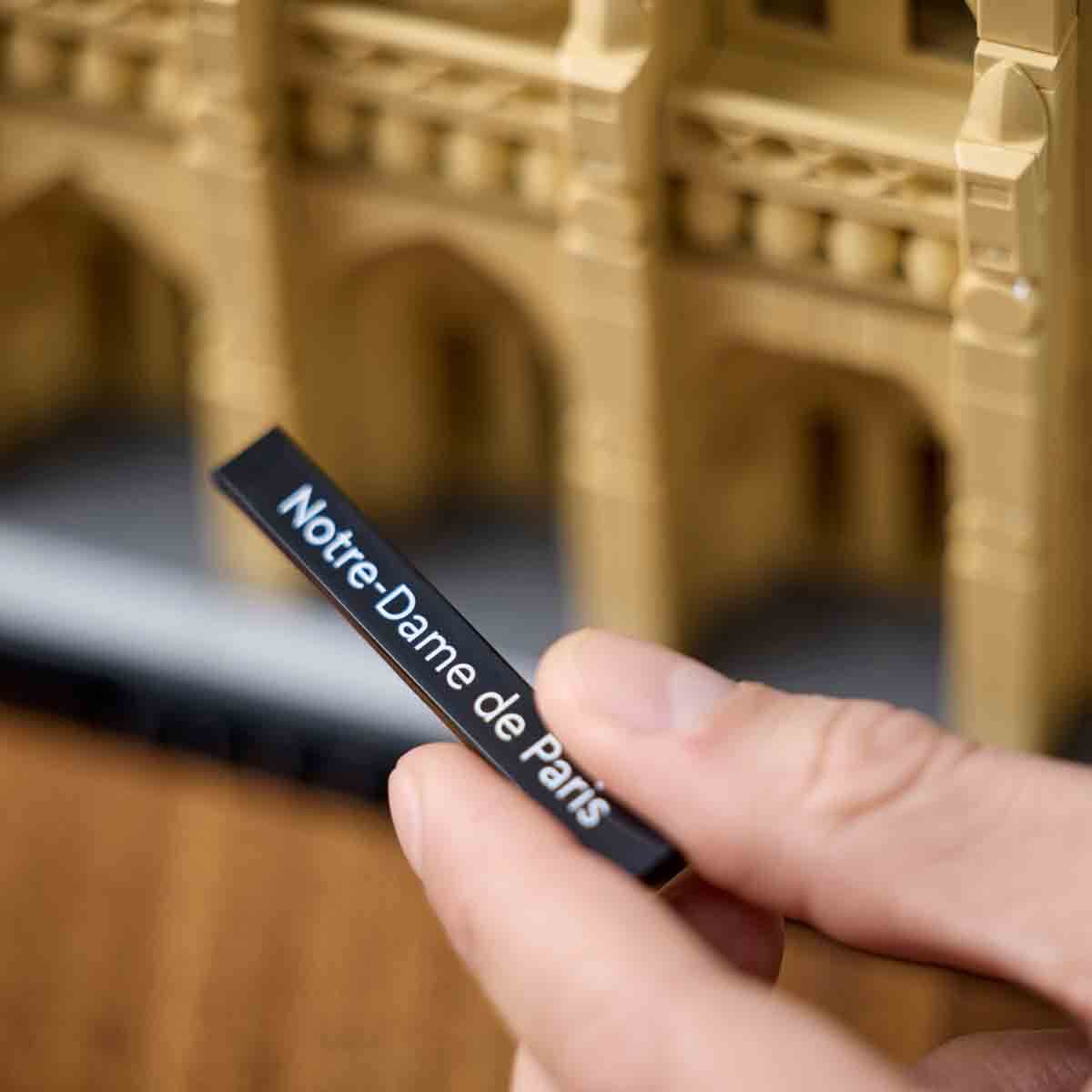undefined - 96efe_LEGO_Architecture_Mimari_Simgeler_Koleksiyonu_Notr.jpg