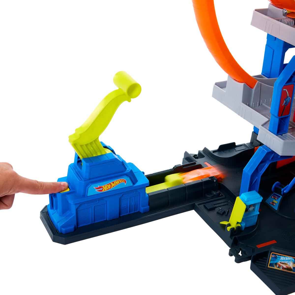 undefined - 98694_Hot_Wheels_City_Mega_Garaj_Oyun_Seti_JBM74.jpg