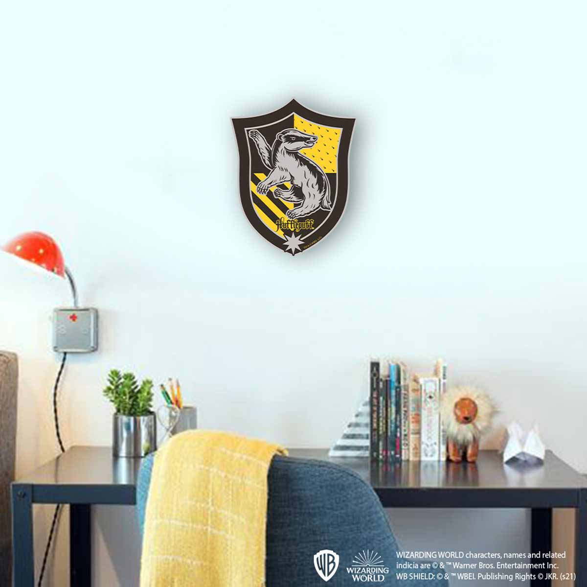 undefined - 98b16_Harry_Potter_Platform_Hufflepuff_Tabela.jpg