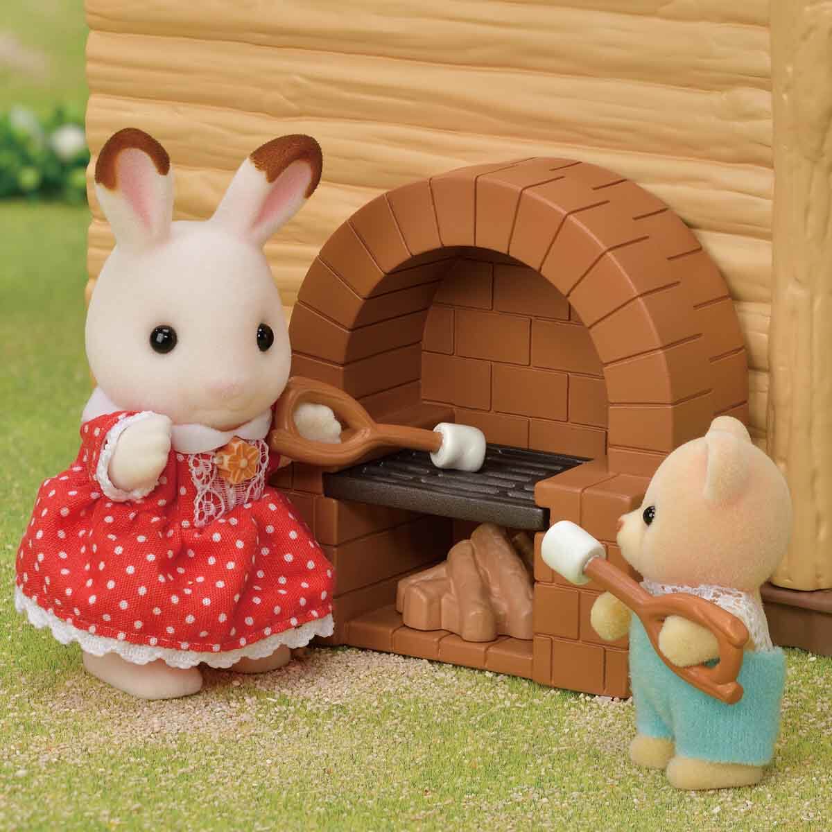 undefined - 98e09_Sylvanian_Families_Gol_Kenari_Kulubesi_Oyun_Seti.jpg