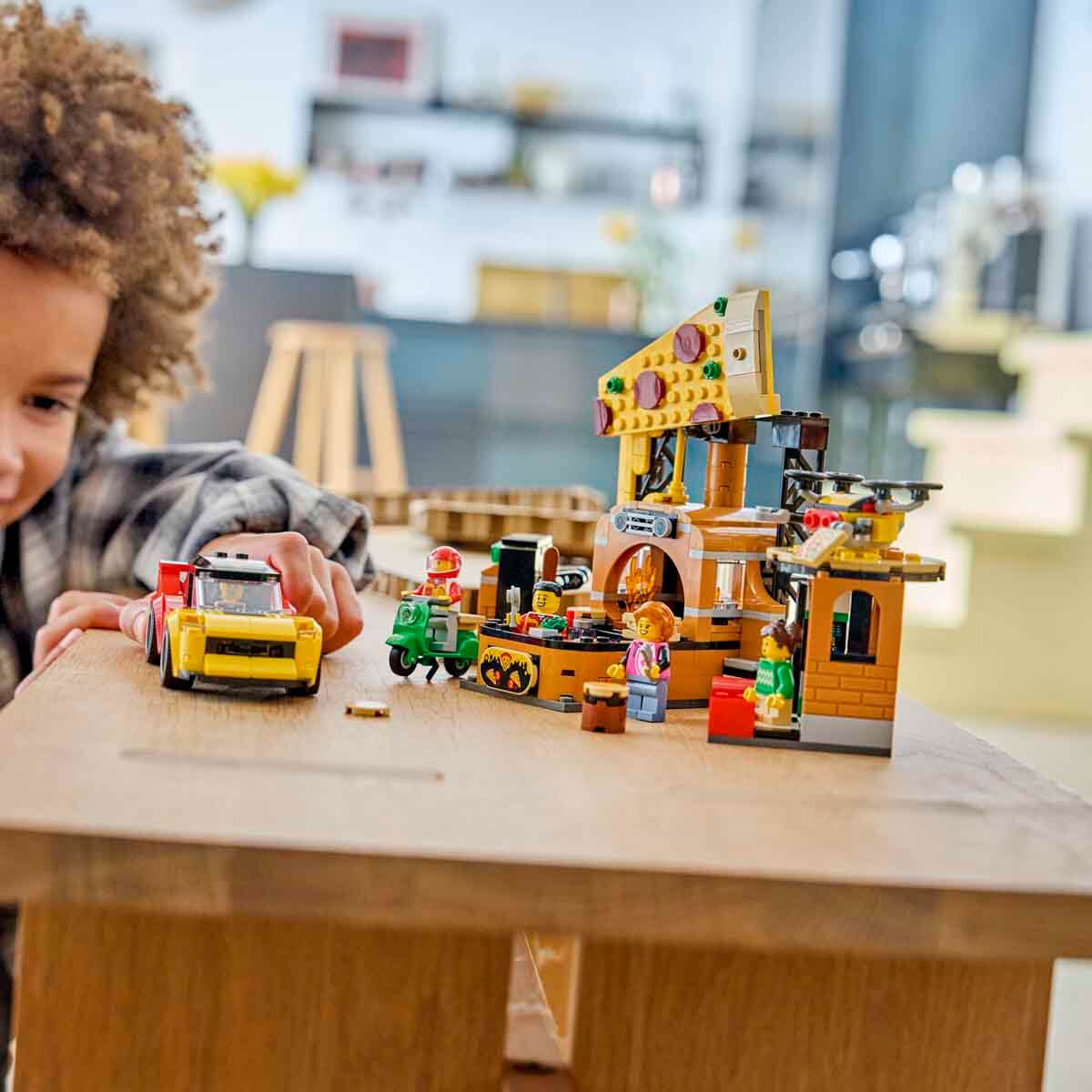 undefined - 98f4d_LEGO_City_Araclarla_Pizza_Dagitim_Deneyimi_60496.jpg