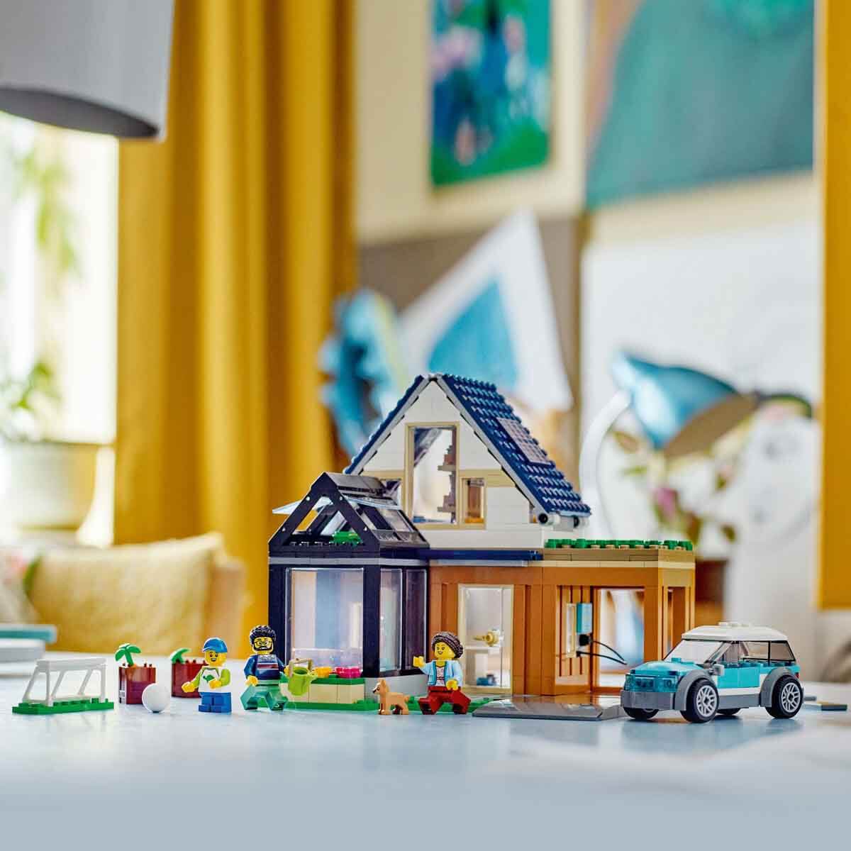 undefined - 99948_LEGO_City_Aile_Evi_ve_Elektrikli_Araba_60398.jpg