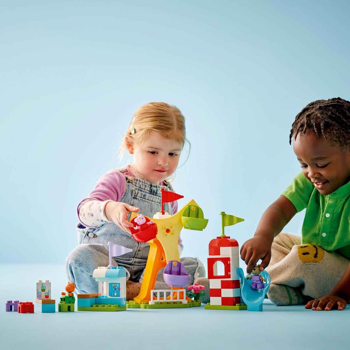 undefined - 99f9b_LEGO_DUPLO_Peppa_Pig_Lunapark_10453.jpg