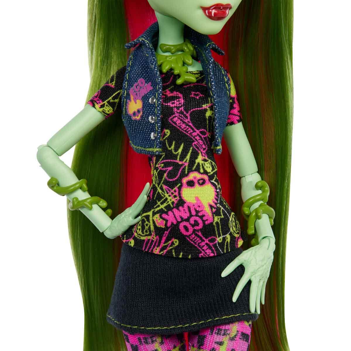 undefined - 9a669_Monster_High_Booriginal_Creeproduction_Venus_McFly.jpg