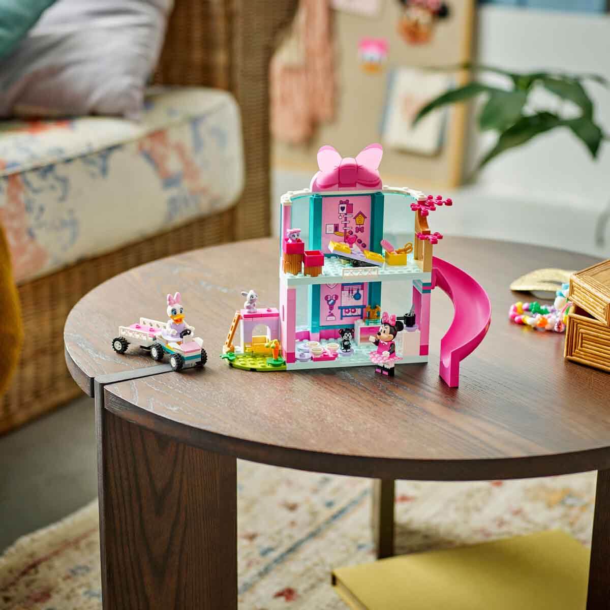 undefined - 9c2a0_LEGO_Disney_Minnienin_Evcil_Hayvan_Oteli_Mickeynin.jpg