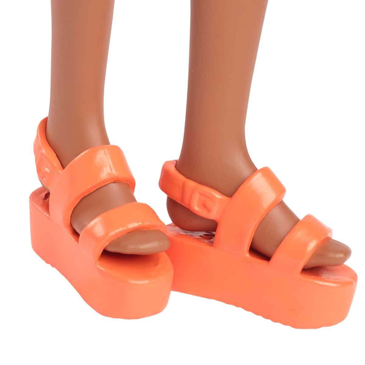 undefined - 9c856_Barbie_Cicekli_Elbiseli_Fashionistas_Bebegi_HYT91_.jpg