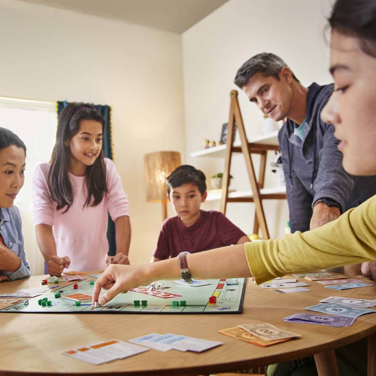 undefined - 9ebae_Monopoly_C1009.jpg