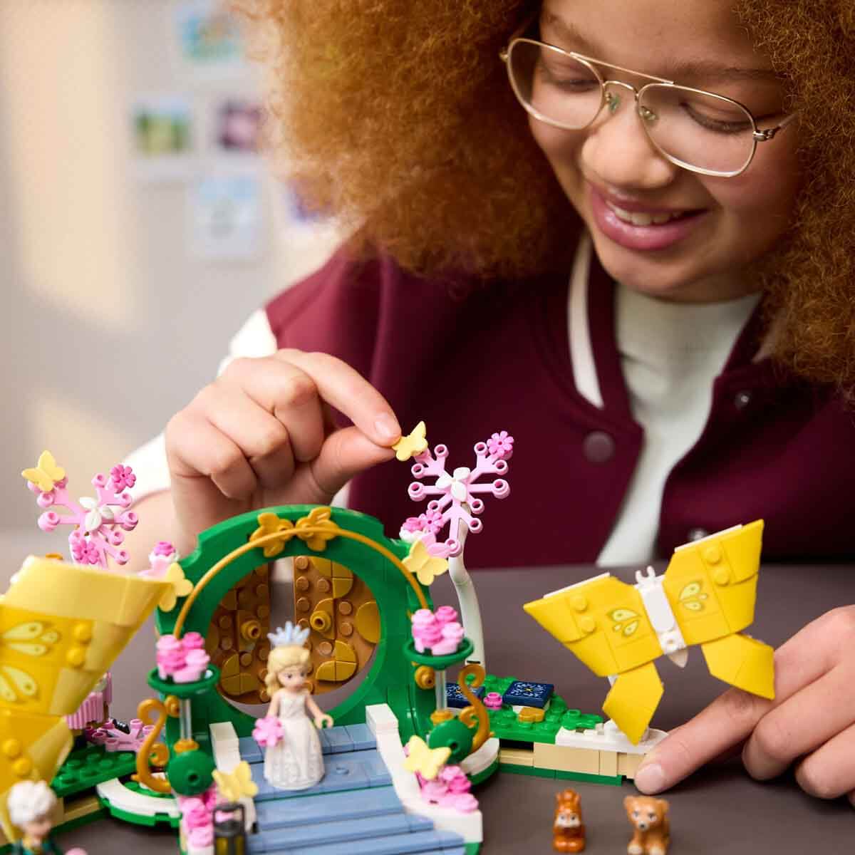 undefined - 9ed57_LEGO_Wicked_Glindanin_Dugunu_75688_.jpg
