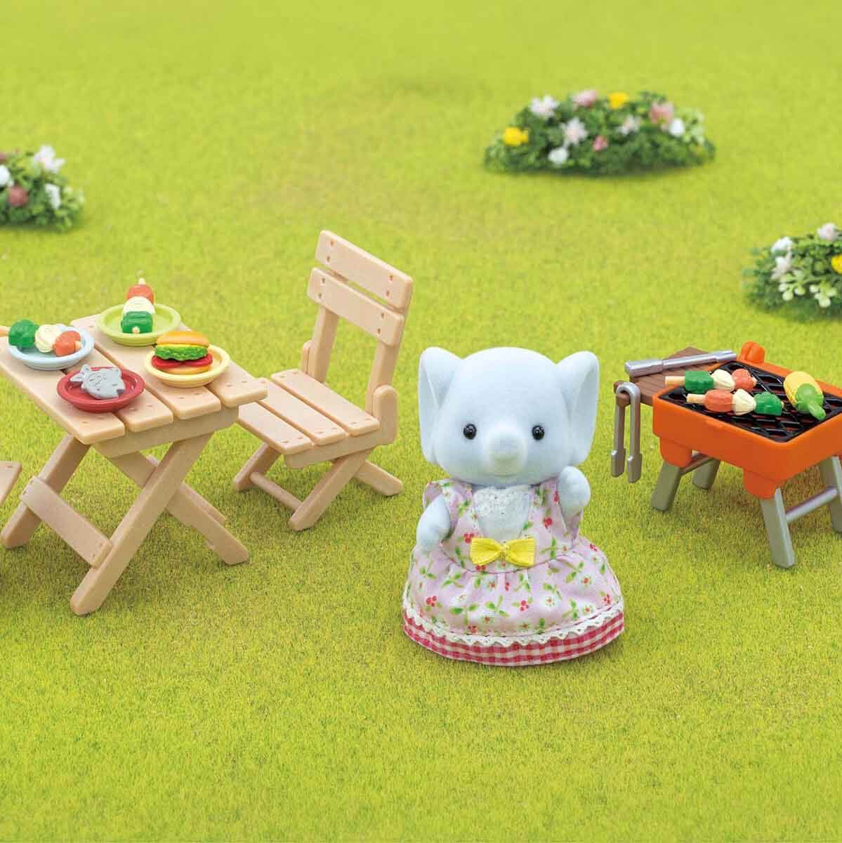 undefined - 9ef21_Sylvanian_Families_Bbq_Piknik_Seti_Fil_Kiz.jpg