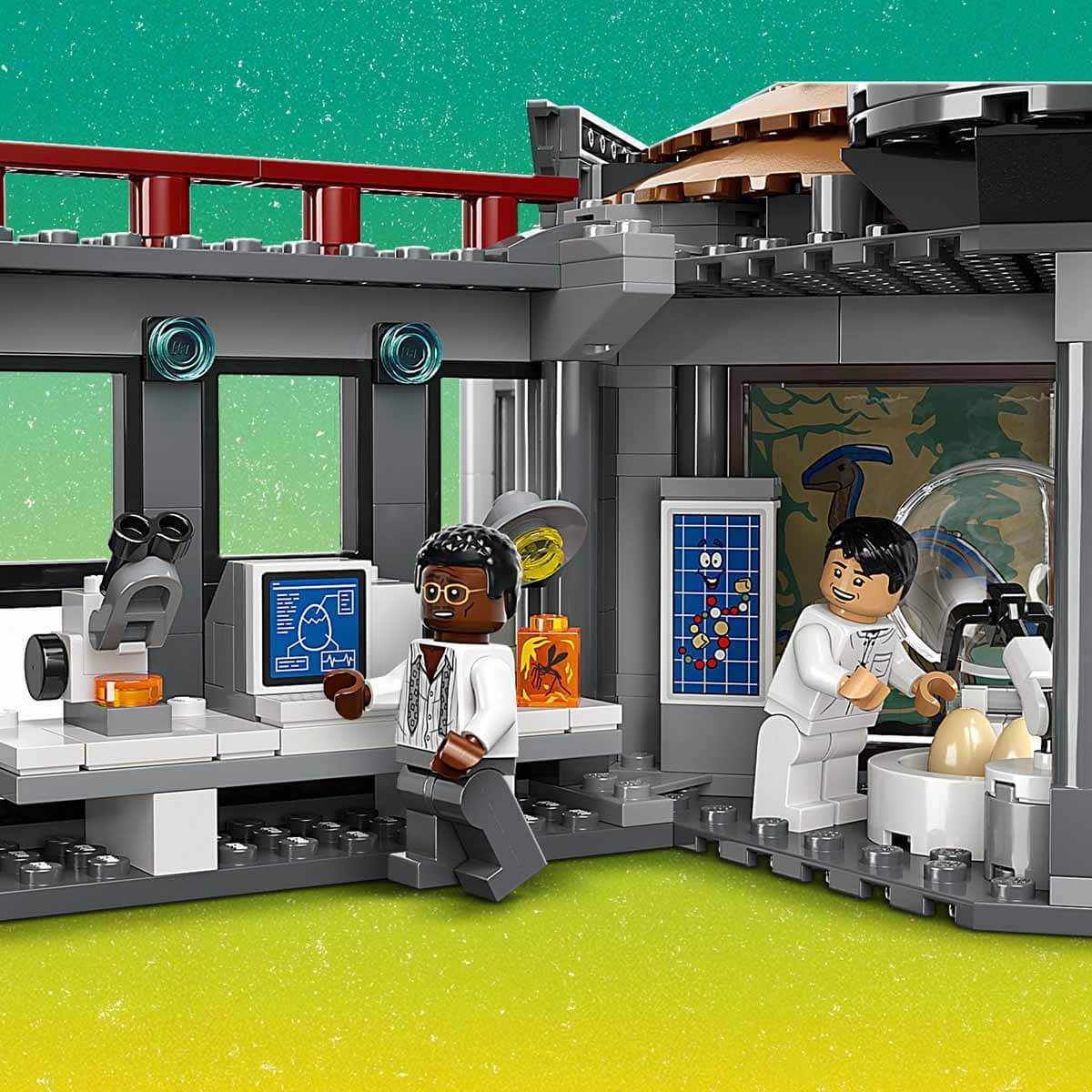 undefined - 9f098_LEGO_Jurassic_Park_Ziyaretci_Merkezi_Trex_ve_Rapto.jpg