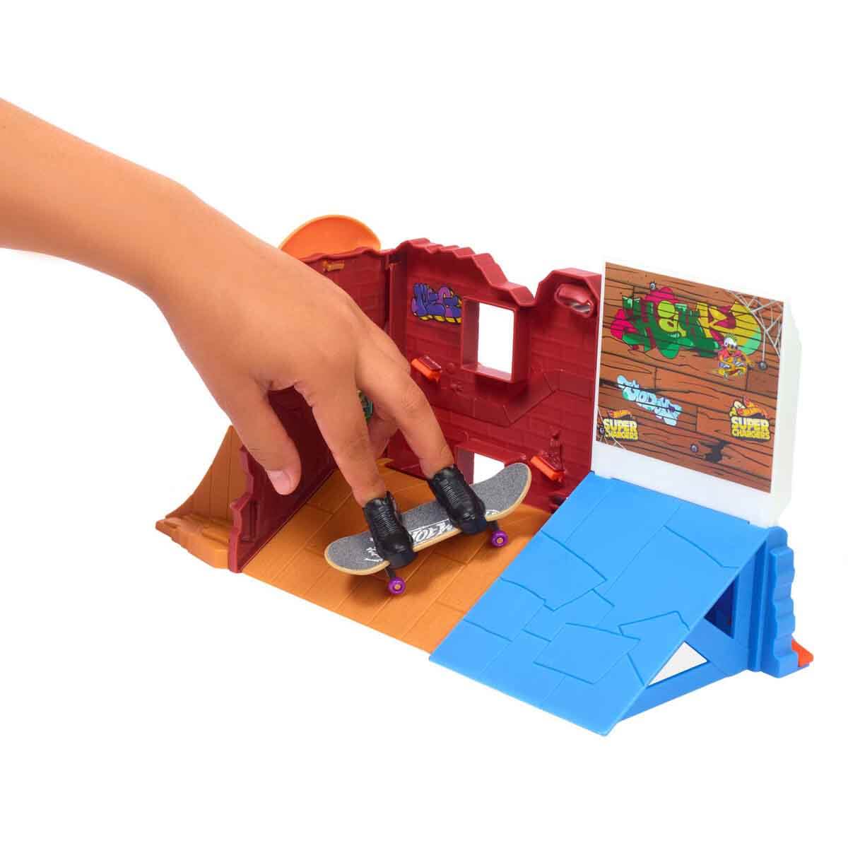 undefined - a1753_Hot_Wheels_Skate_Parmak_Kaykay_Macerasina_Baslangi.jpg